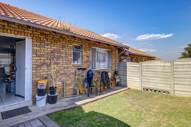 2 Bedroom Property for Sale in Birch Acres Gauteng