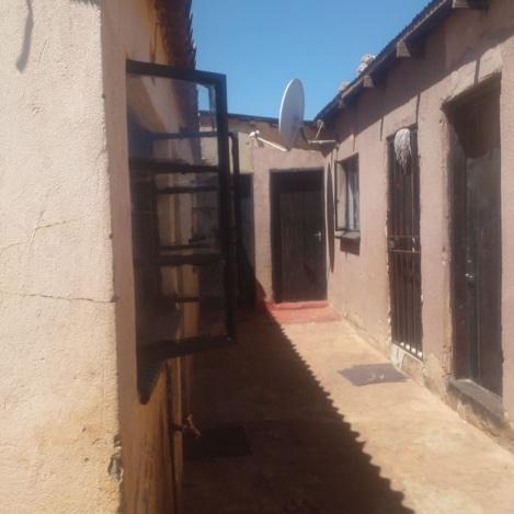 8 Bedroom Property for Sale in Isithame Gauteng