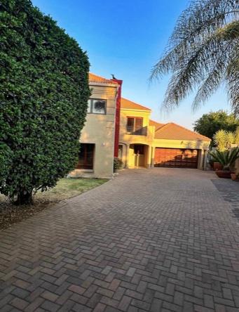 4 Bedroom Property for Sale in Boskruin Gauteng