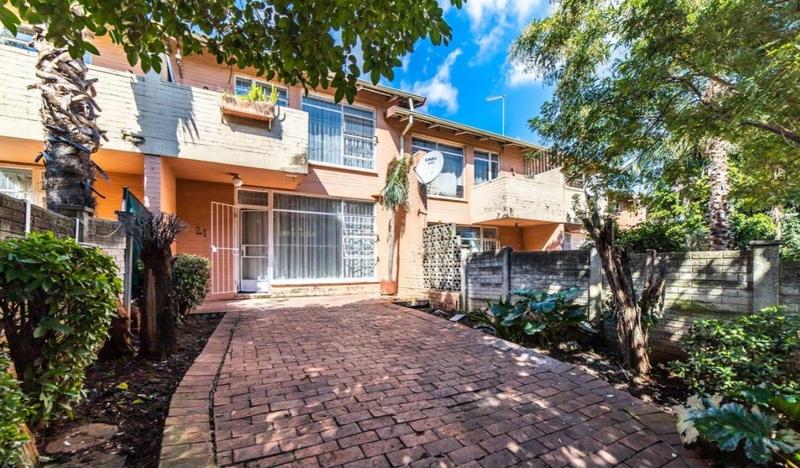 2 Bedroom Property for Sale in Windsor Gauteng