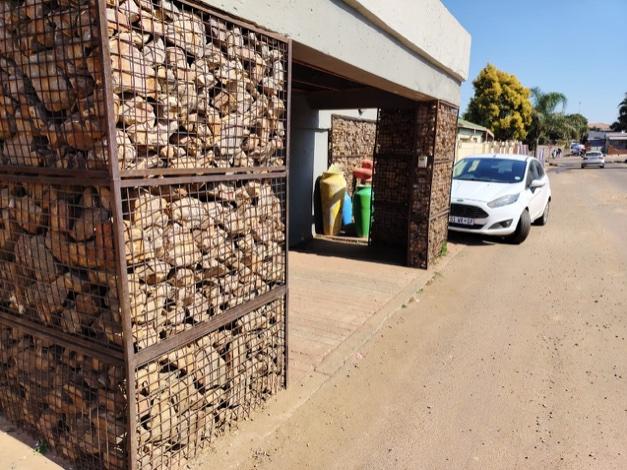 4 Bedroom Property for Sale in Mamelodi Gauteng