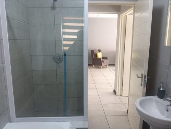 2 Bedroom Property for Sale in Brentwood Park AH Gauteng