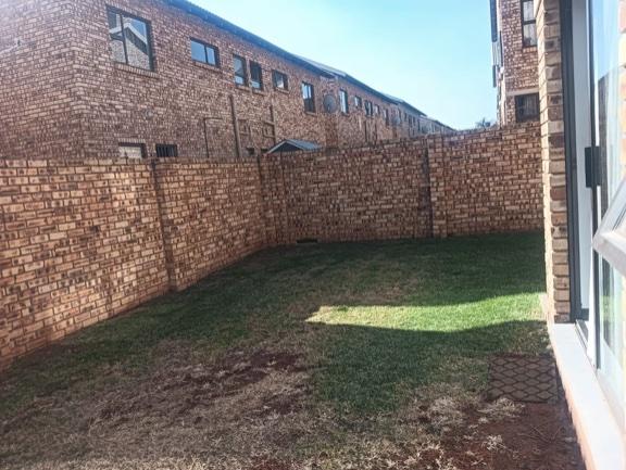 2 Bedroom Property for Sale in Brentwood Park AH Gauteng