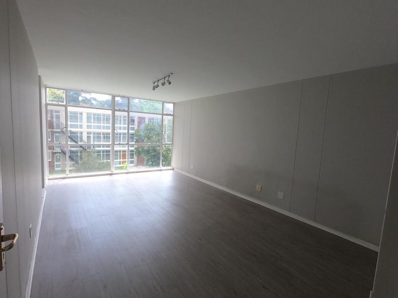 To Let 3 Bedroom Property for Rent in Sandown Gauteng