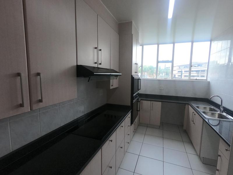 To Let 3 Bedroom Property for Rent in Sandown Gauteng