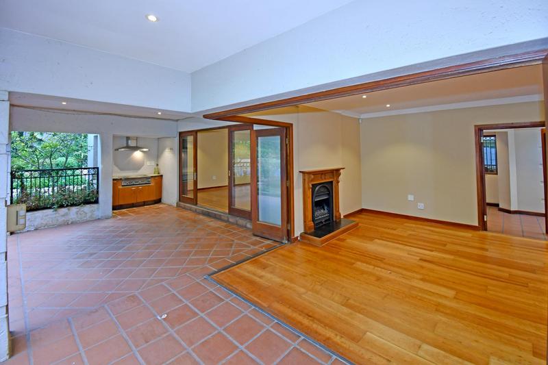 3 Bedroom Property for Sale in Parkmore Gauteng