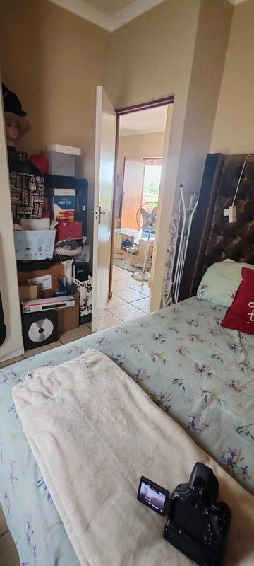 2 Bedroom Property for Sale in Ruimsig A H Gauteng