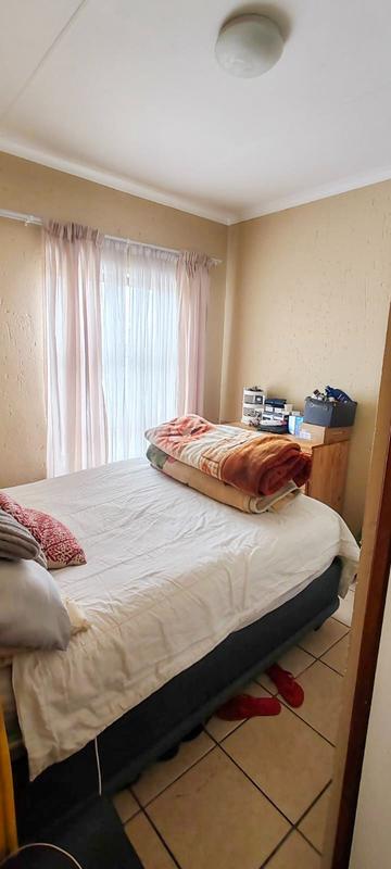 2 Bedroom Property for Sale in Ruimsig A H Gauteng