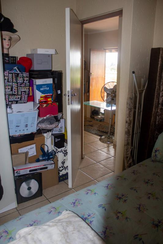 2 Bedroom Property for Sale in Ruimsig A H Gauteng