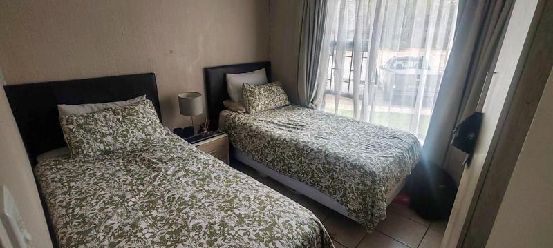 2 Bedroom Property for Sale in Wilgeheuwel Gauteng