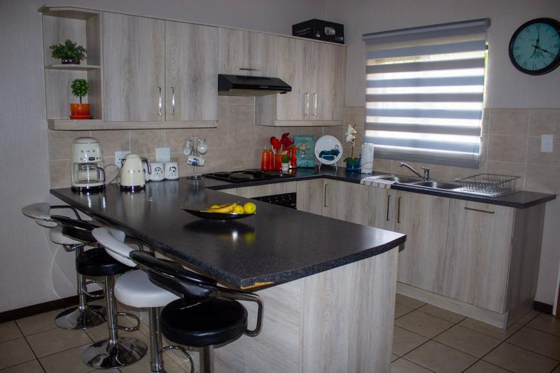 2 Bedroom Property for Sale in Wilgeheuwel Gauteng