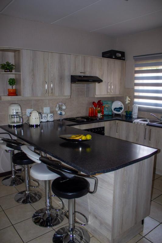 2 Bedroom Property for Sale in Wilgeheuwel Gauteng