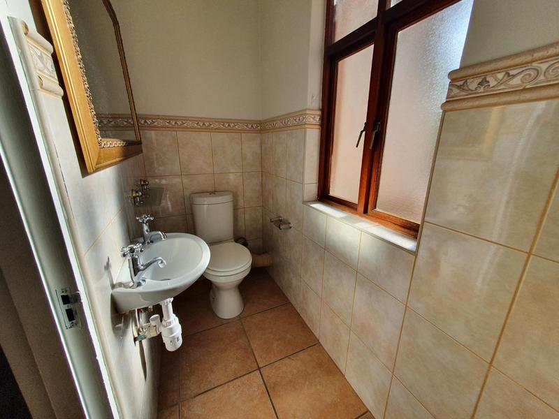 To Let 3 Bedroom Property for Rent in Cornwall Hill Gauteng