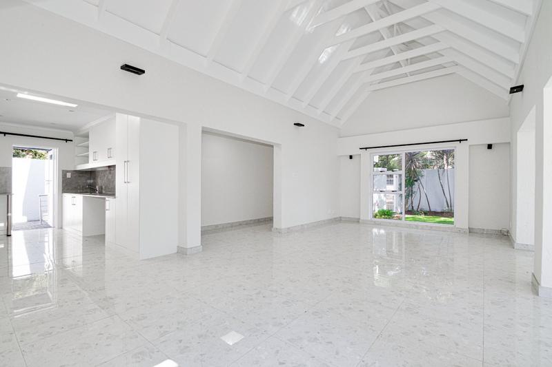 To Let 4 Bedroom Property for Rent in Dainfern Golf Estate Gauteng