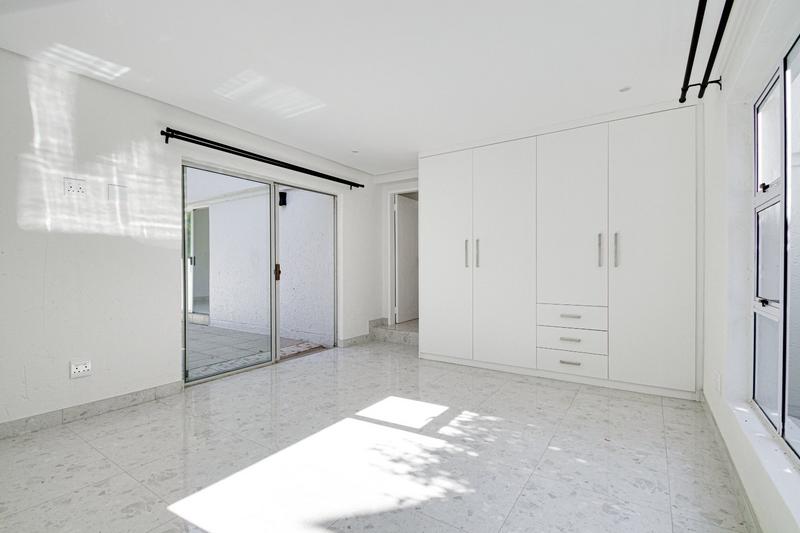 To Let 4 Bedroom Property for Rent in Dainfern Golf Estate Gauteng