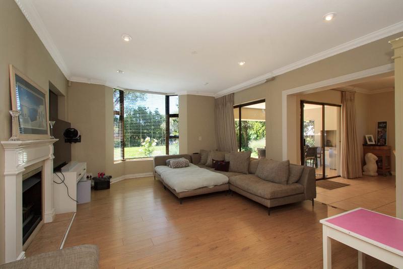 To Let 3 Bedroom Property for Rent in Dainfern Golf Estate Gauteng