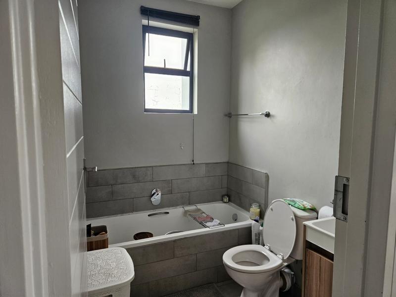 2 Bedroom Property for Sale in Shere Gauteng