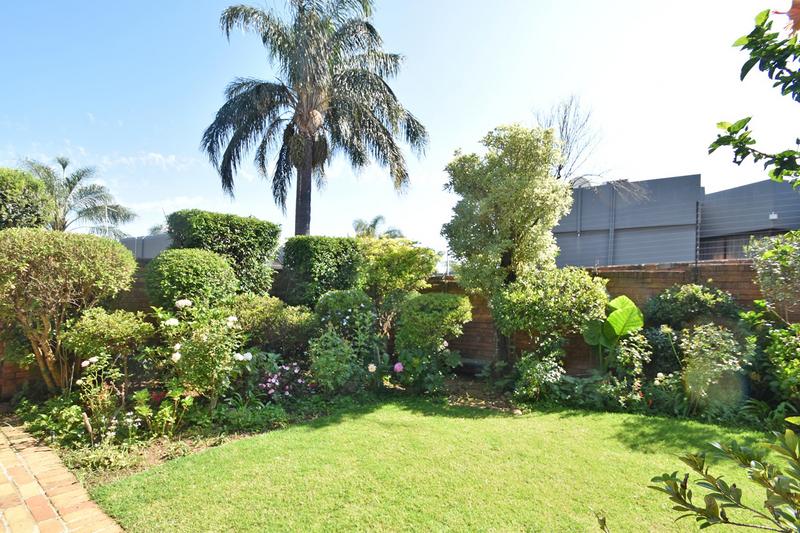 5 Bedroom Property for Sale in Bedford Park Gauteng