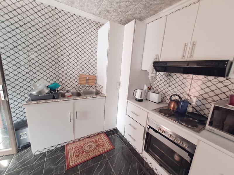 To Let 1 Bedroom Property for Rent in Primrose Gauteng