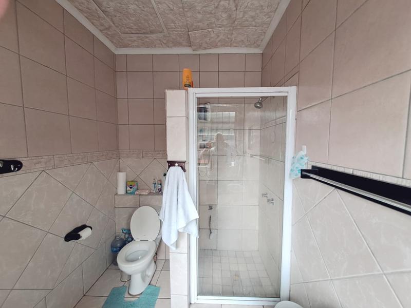 To Let 1 Bedroom Property for Rent in Primrose Gauteng