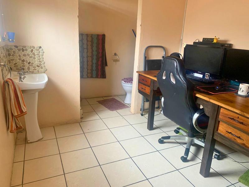 4 Bedroom Property for Sale in Birchleigh Gauteng