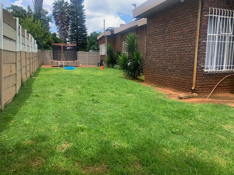 4 Bedroom Property for Sale in Birchleigh Gauteng