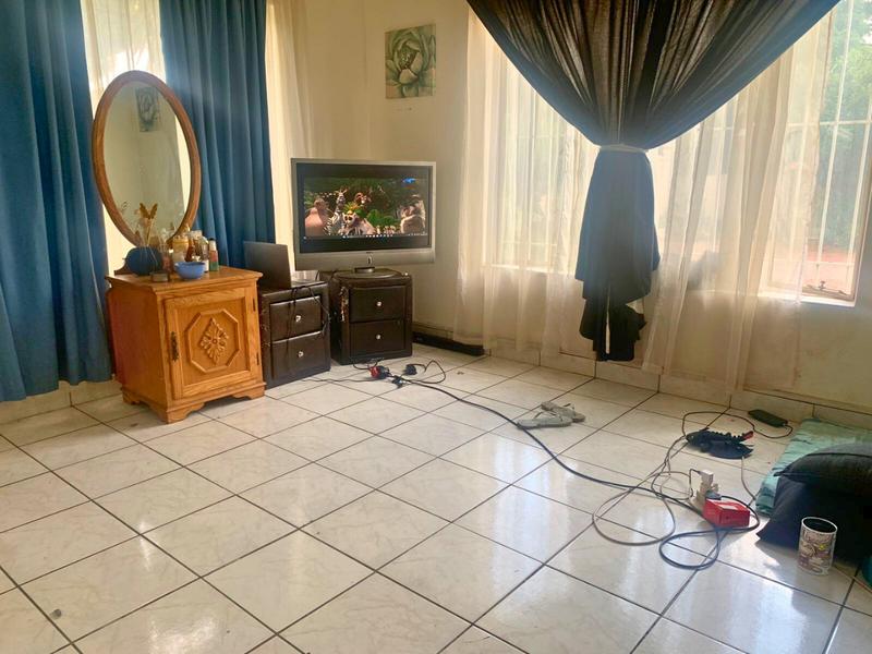 4 Bedroom Property for Sale in Birchleigh Gauteng