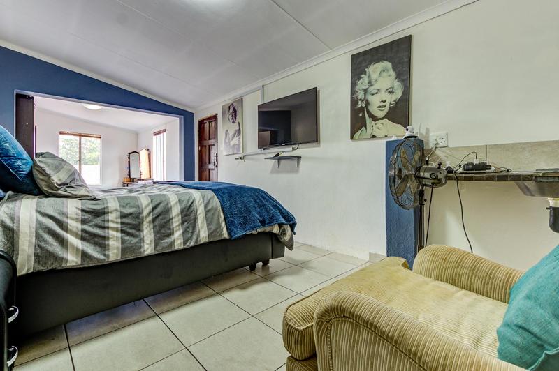 4 Bedroom Property for Sale in Bonaero Park Gauteng