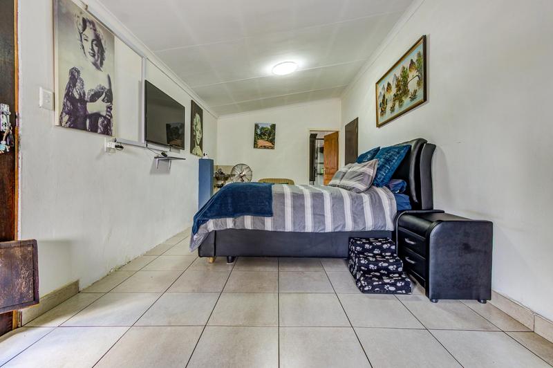 4 Bedroom Property for Sale in Bonaero Park Gauteng