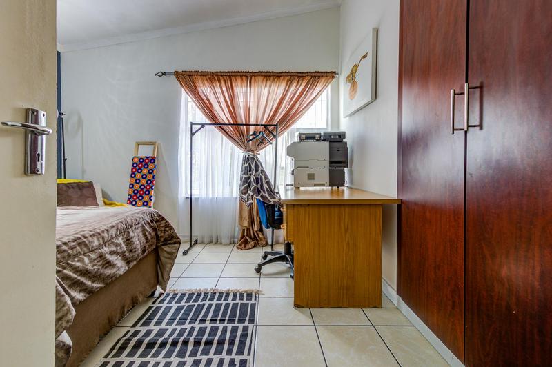 4 Bedroom Property for Sale in Bonaero Park Gauteng