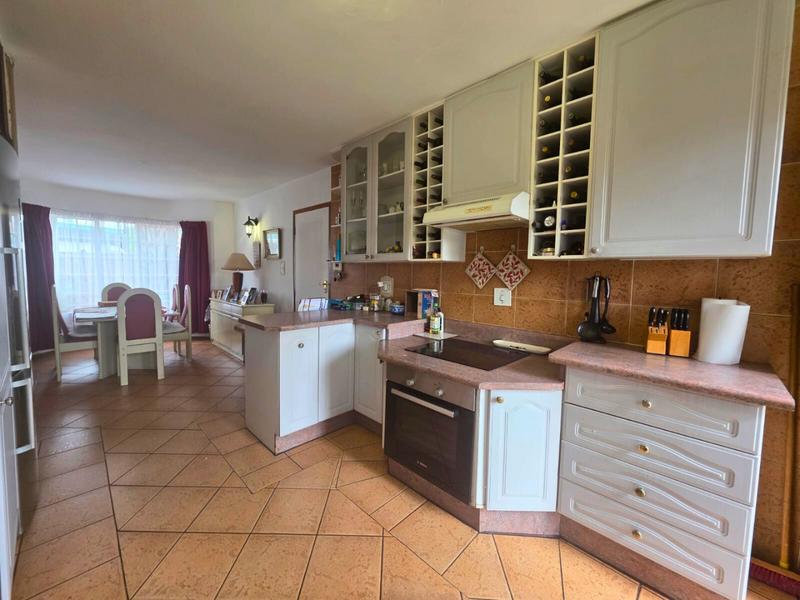 3 Bedroom Property for Sale in Glen Marais Gauteng