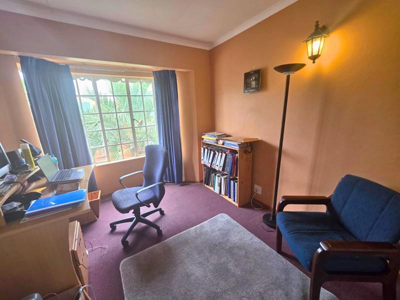 3 Bedroom Property for Sale in Glen Marais Gauteng