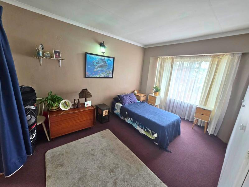 3 Bedroom Property for Sale in Glen Marais Gauteng