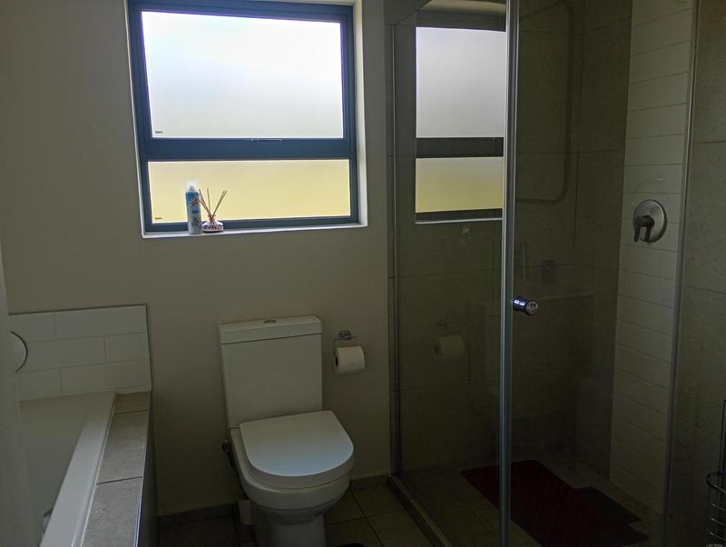 To Let 4 Bedroom Property for Rent in Homes Haven Gauteng