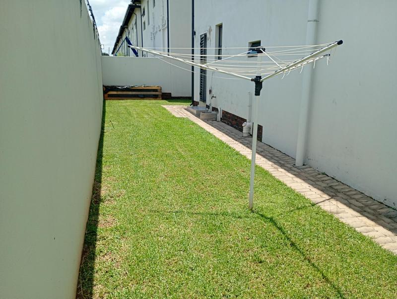 To Let 4 Bedroom Property for Rent in Homes Haven Gauteng