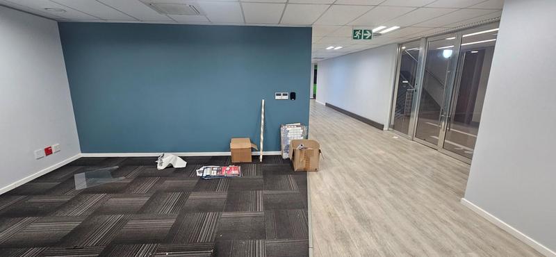 To Let commercial Property for Rent in Vorna Valley Gauteng