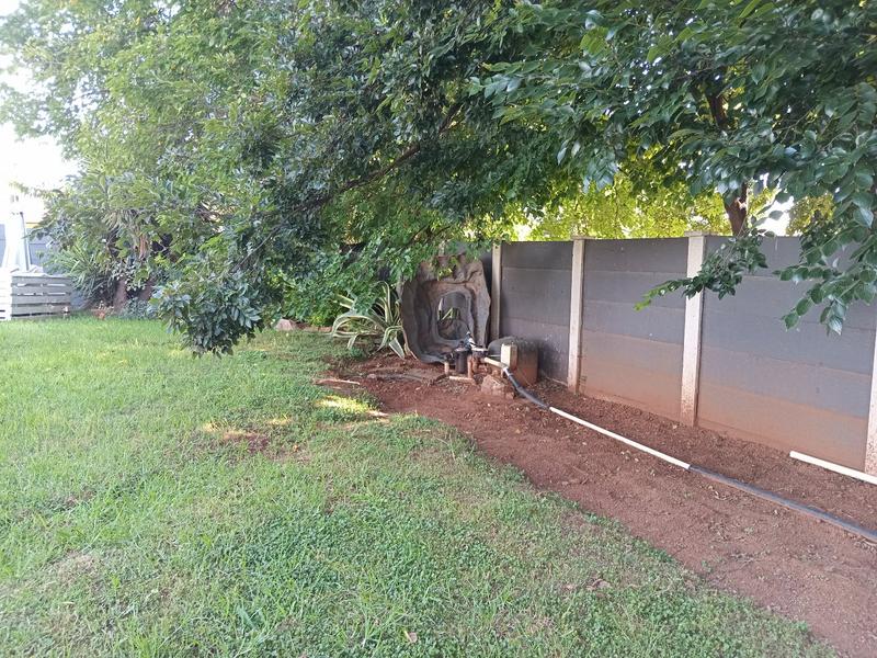 4 Bedroom Property for Sale in Greenhills Gauteng