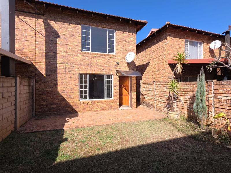 2 Bedroom Property for Sale in Annlin Gauteng