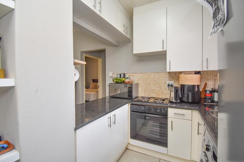 1 Bedroom Property for Sale in Sunninghill Gauteng