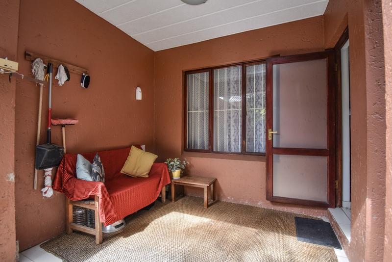1 Bedroom Property for Sale in Sunninghill Gauteng