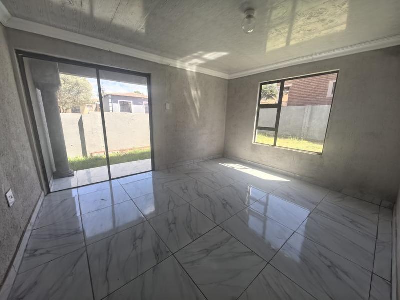 3 Bedroom Property for Sale in Olievenhoutbosch Gauteng