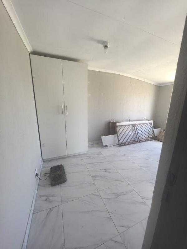 3 Bedroom Property for Sale in Olievenhoutbosch Gauteng
