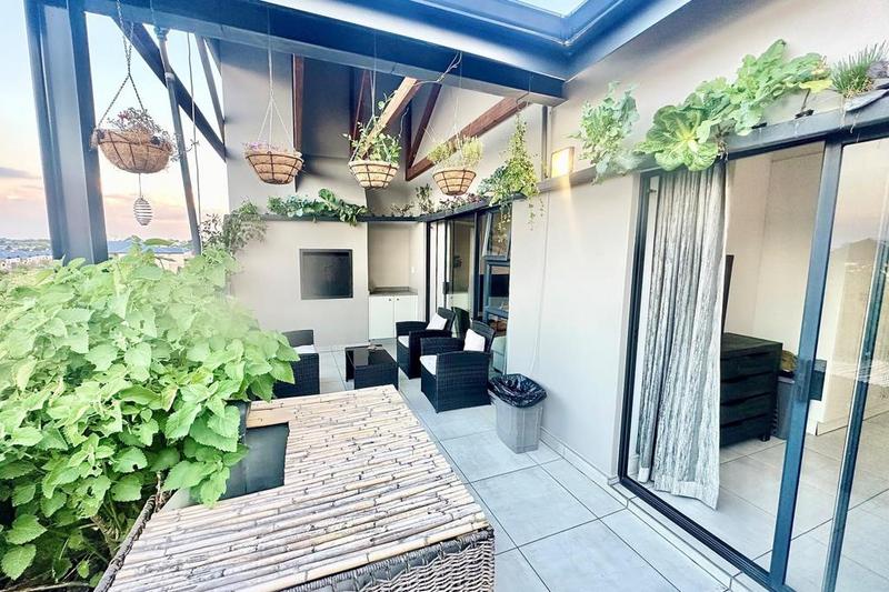 2 Bedroom Property for Sale in The Polofields Gauteng