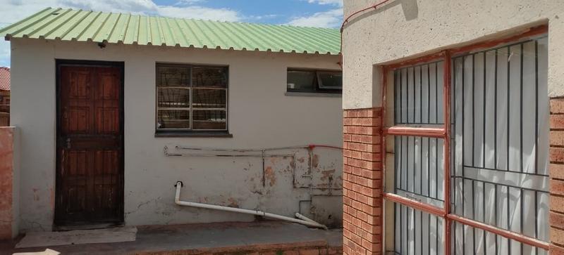 2 Bedroom Property for Sale in Soshanguve Gauteng