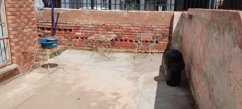 2 Bedroom Property for Sale in Soshanguve Gauteng