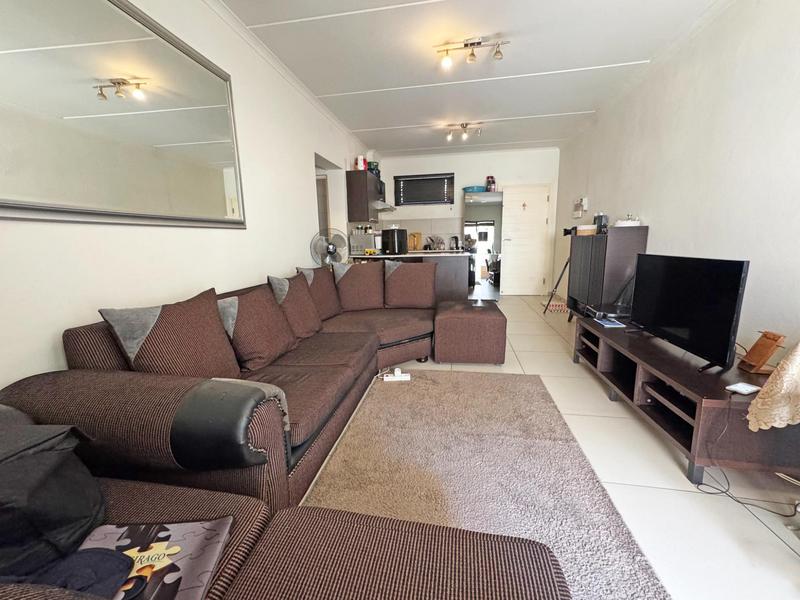 To Let 1 Bedroom Property for Rent in Fourways Gauteng