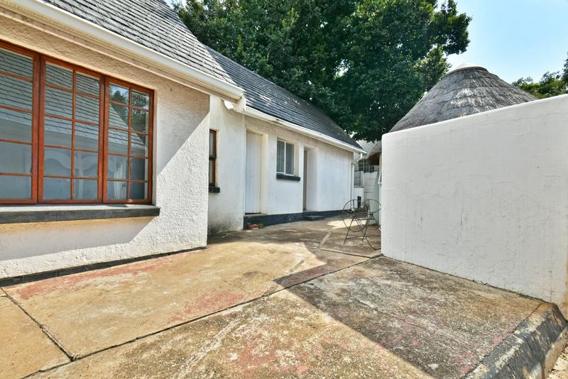 5 Bedroom Property for Sale in Alberante Gauteng