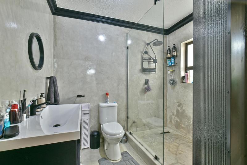 2 Bedroom Property for Sale in New Redruth Gauteng