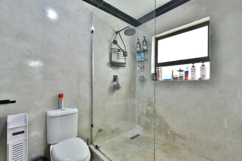 2 Bedroom Property for Sale in New Redruth Gauteng