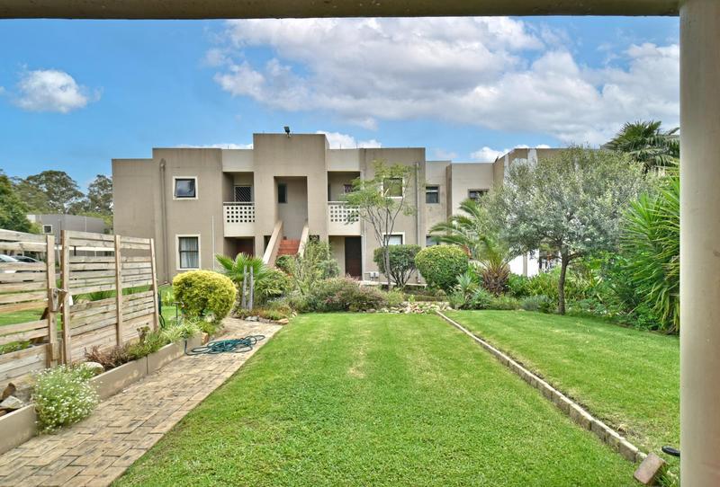 2 Bedroom Property for Sale in New Redruth Gauteng